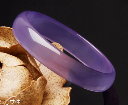 玉髓手鐲有什么好處？玉髓手鐲的功效