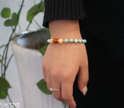 綠松石可以用自來水泡嗎？綠松石手串能泡自來水嗎？