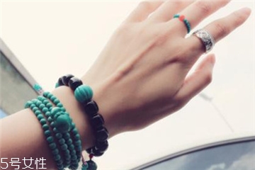 綠松石可以用橄欖油嗎？綠松石手串擦橄欖油好嗎？