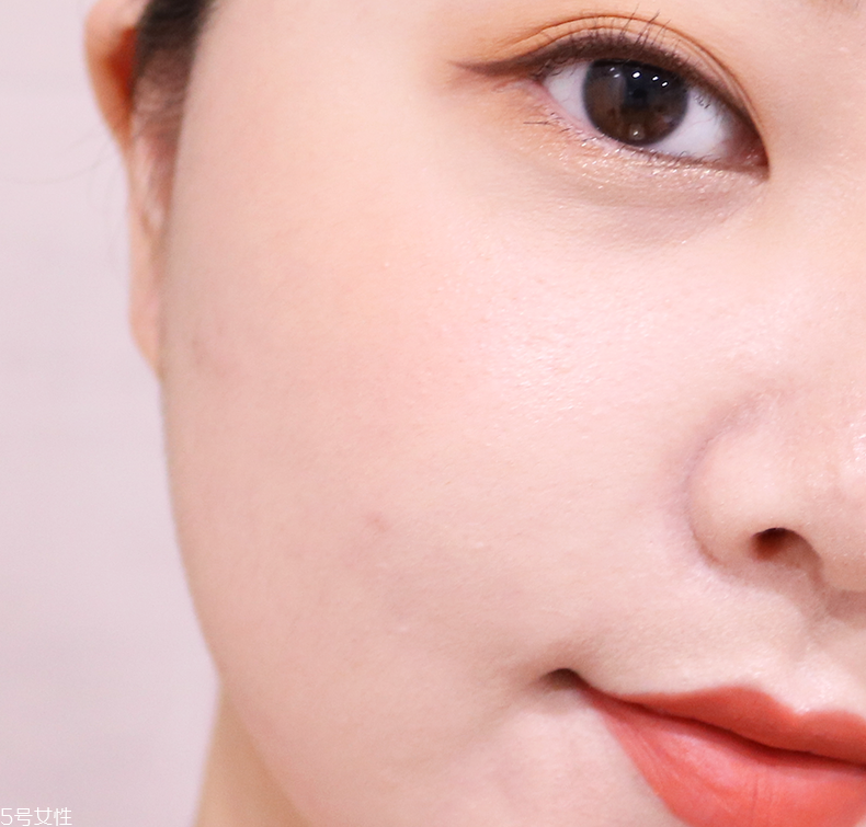 飛利浦潔面儀能卸妝嗎？飛利浦迷你潔面儀清潔力測(cè)試