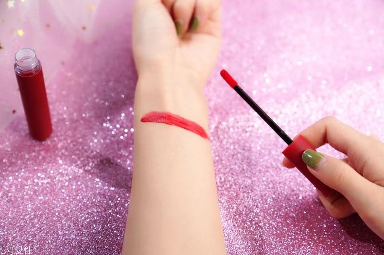 3ce唇釉什么味道？3ce唇釉味道好聞嗎？