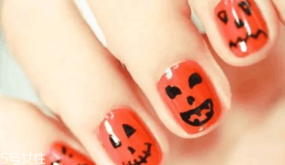 q版萬圣節(jié)美甲怎么做？q版萬圣節(jié)美甲教程