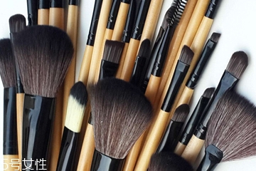 人造毛化妝刷怎么清洗？人造毛化妝刷用什么清洗？