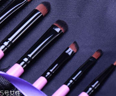 人造毛化妝刷怎么清洗？人造毛化妝刷用什么清洗？