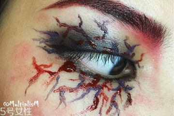 萬(wàn)圣節(jié)喪尸眼妝怎么畫？萬(wàn)圣節(jié)喪尸眼妝教程