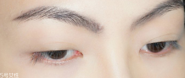 萬圣節(jié)蜘蛛眼妝怎么畫？2款蜘蛛眼妝詳細(xì)步驟