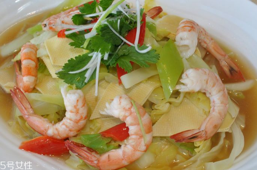 牛心菜能和蝦一起吃嗎？牛心菜和蝦的做法