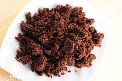 紅糖面膜用什么紅糖最好？用紅糖怎么敷臉美白？