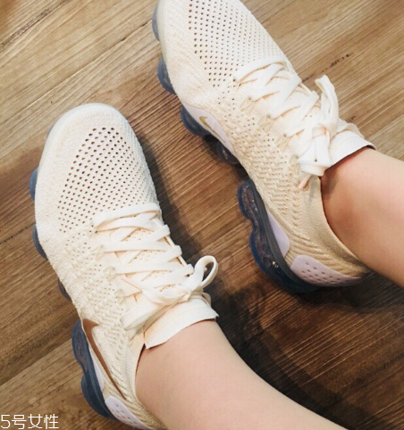 氣墊鞋下雨天能穿嗎？氣墊鞋下雨穿會進(jìn)水嗎？