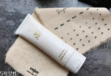 黛珂白檀新包裝怎么樣？黛珂白檀系列針對什么皮膚？