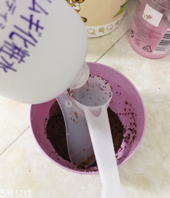 海藻面膜要洗嗎？海藻面膜敷完要洗臉嗎？