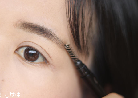 zeesea眉筆怎么樣？zeesea眉筆好上色嗎？