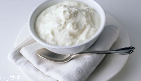 珍珠粉面膜能控油嗎？珍珠粉面膜適合油皮嗎？