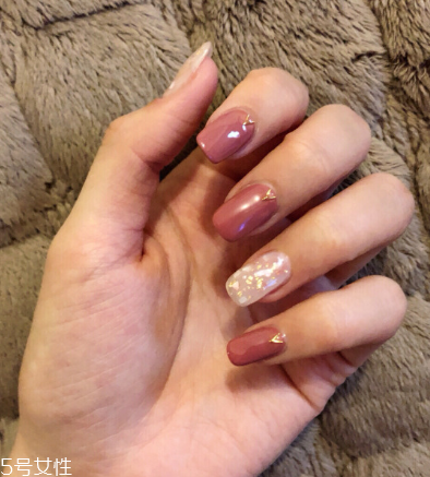 美甲跳色什么意思？美甲跳色有什么作用？