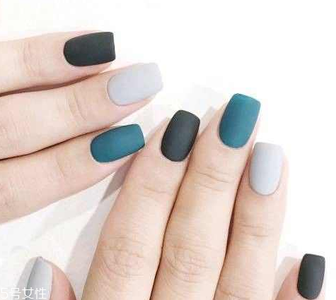 美甲跳色什么意思？美甲跳色有什么作用？