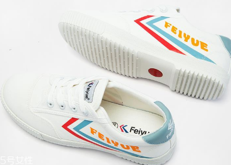 國產(chǎn)帆布鞋什么牌子好？國產(chǎn)帆布鞋品牌推薦