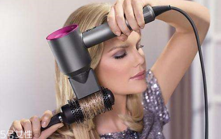 戴森吹風(fēng)機(jī)哪個(gè)國(guó)家買(mǎi)最便宜 戴森吹風(fēng)機(jī)哪里買(mǎi)便宜