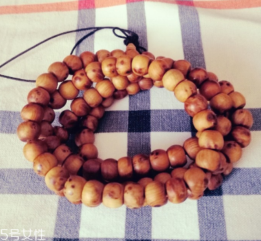 崖柏手串用上油嗎？崖柏手串需不需要上油？