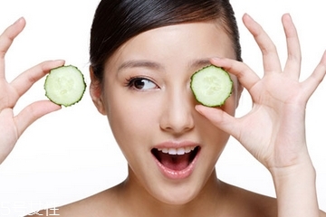 黃瓜敷臉后要用護(hù)膚品嗎？