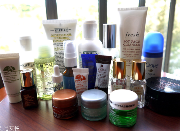 油皮痘痘肌怎么護膚？油皮致痘的4大誤區(qū)