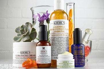 夏天出汗怎么補(bǔ)妝？夏天出汗教科書般補(bǔ)妝步驟