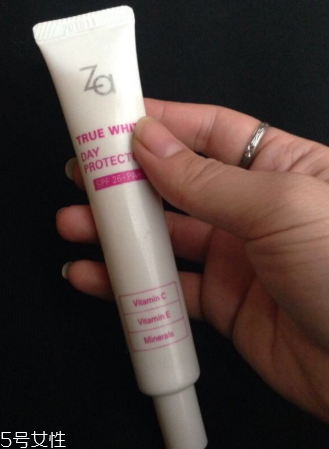 隔離霜直接用手涂嗎？隔離霜用手涂有什么壞處？