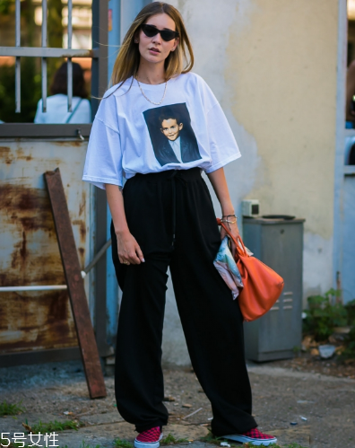 褲子什么面料最好？褲子買哪種面料好？