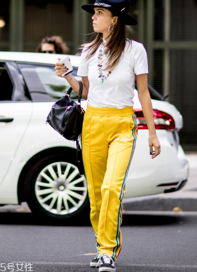 褲子發(fā)霉了怎么洗掉？褲子發(fā)霉清洗辦法