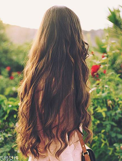 燙發(fā)會(huì)過(guò)敏嗎？燙發(fā)過(guò)敏有哪些癥狀？