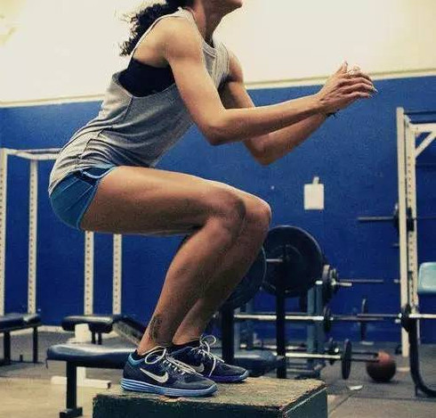 經(jīng)期做什么運動可以減肥 這些運動適合經(jīng)期減肥 經(jīng)期做什么運動可以減肥 這些運動適合經(jīng)期減肥