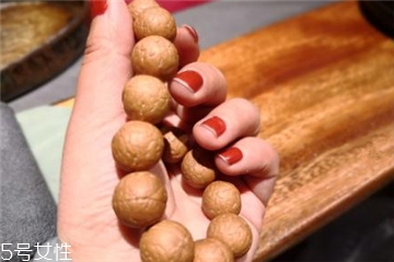 鳳眼菩提怎么盤？這樣盤才紅的快