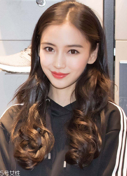 燙發(fā)每天必須打理嗎？燙發(fā)簡易打理方法