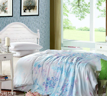 空調(diào)被多久洗一次？要看是什么季節(jié)