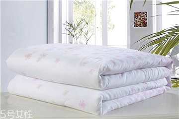 空調(diào)被多久洗一次？要看是什么季節(jié)