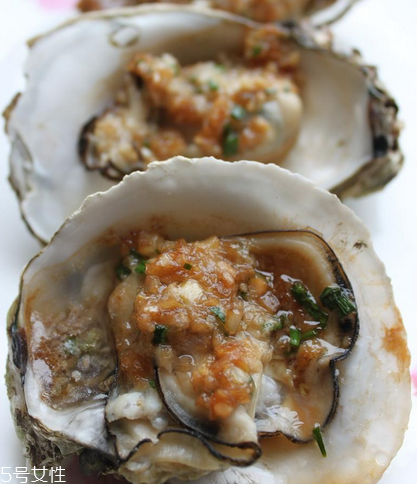 生蠔沒熟吃了會怎么樣？沒熟的生蠔吃了有什么后果