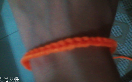 手工手環(huán)怎么做？棉繩手環(huán)的簡(jiǎn)單做法