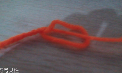 手工手環(huán)怎么做？棉繩手環(huán)的簡(jiǎn)單做法