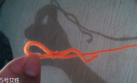 手工手環(huán)怎么做？棉繩手環(huán)的簡(jiǎn)單做法