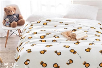 空調(diào)被填充物哪種好？填充物選擇很重要