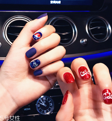 2018可樂美甲最新款式 今年夏天最流行的可樂美甲 2018可樂美甲最新款式 今年夏天最流行的可樂美甲