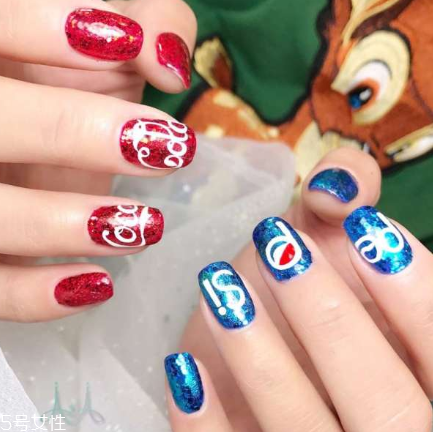 2018可樂美甲最新款式 今年夏天最流行的可樂美甲 2018可樂美甲最新款式 今年夏天最流行的可樂美甲