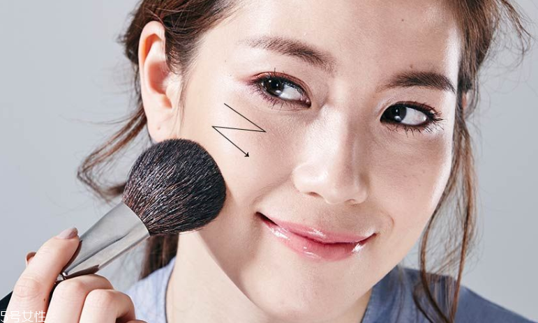 赤茶色適合什么膚色？赤茶色適合黃皮嗎？