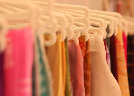 棉麻面料會(huì)起球嗎？起球也不用太擔(dān)心