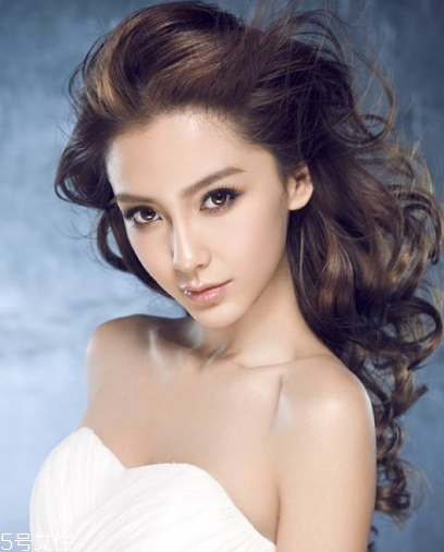 染發(fā)好還是漂發(fā)好？染發(fā)or漂發(fā)選哪個