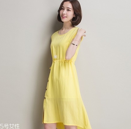 棉麻長裙子怎么搭配？文藝妹紙都這樣穿