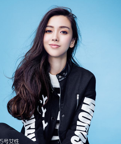 染發(fā)染到皮膚怎么清洗？這樣處理就對了