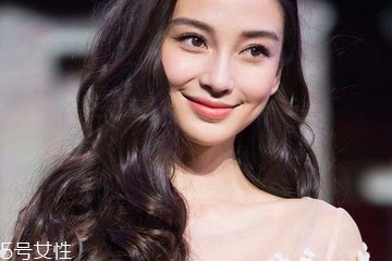 染發(fā)發(fā)根顏色淺怎么辦？這個(gè)辦法輕松解決