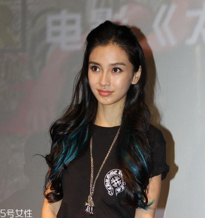 染發(fā)長出黑發(fā)怎么辦？補色來幫你