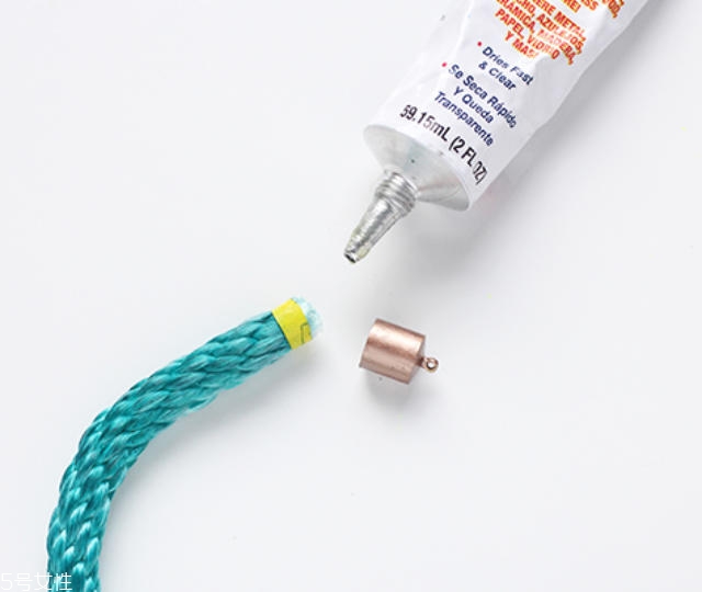 手工手環(huán)怎么做？棉繩手環(huán)的簡(jiǎn)單做法