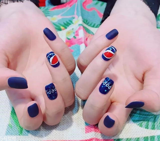 2018可樂美甲最新款式 今年夏天最流行的可樂美甲 2018可樂美甲最新款式 今年夏天最流行的可樂美甲